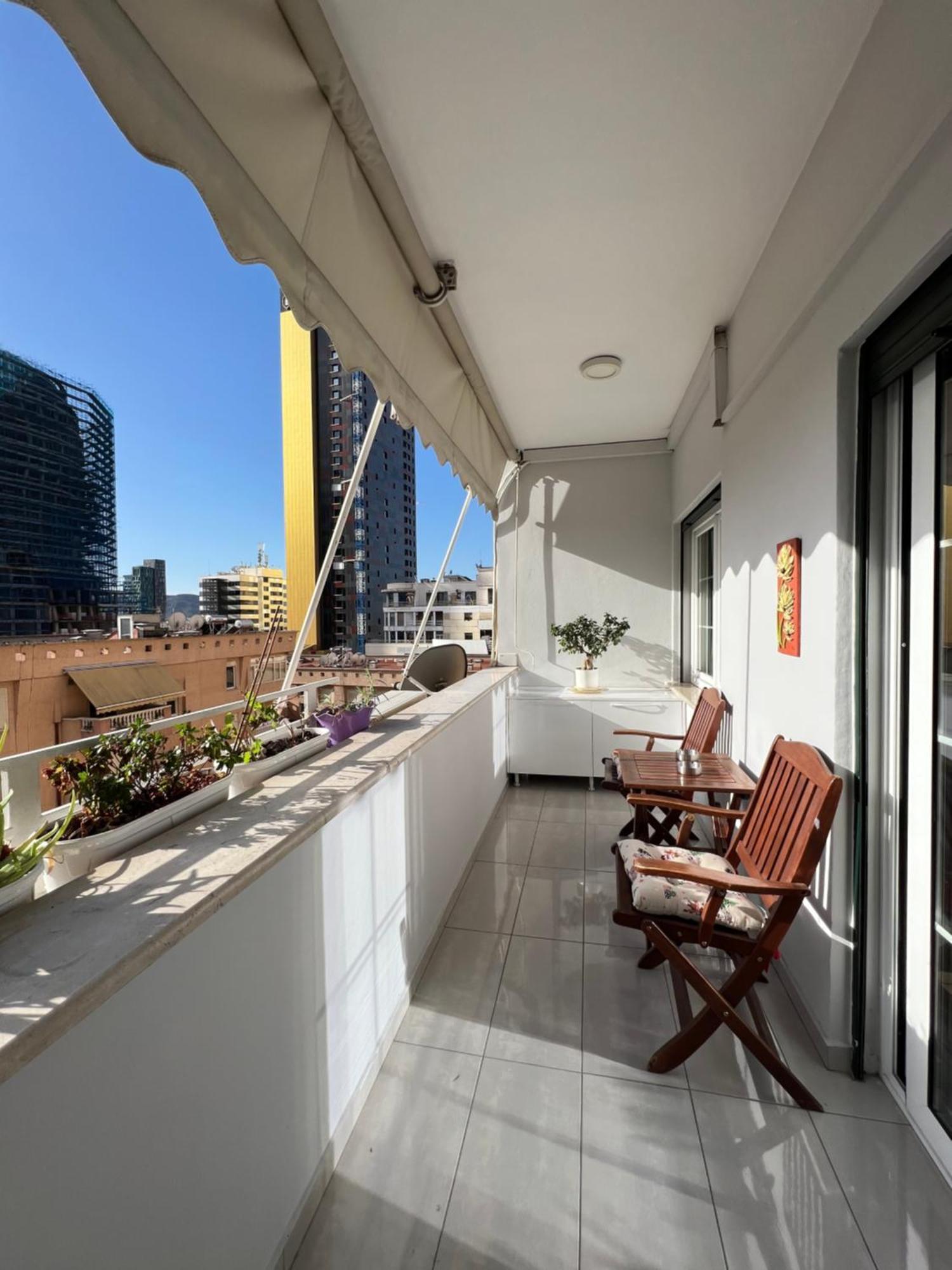 Tirana Gallery Apartment - City Center View Экстерьер фото
